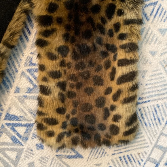Faux Fur Wrap Scarf - Picture 4 of 6